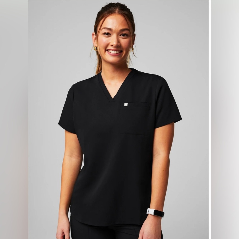 Fabletics Black Vital Scrub Top